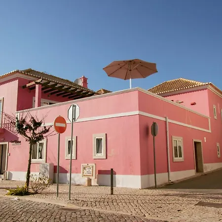 Casa Viana - 4*