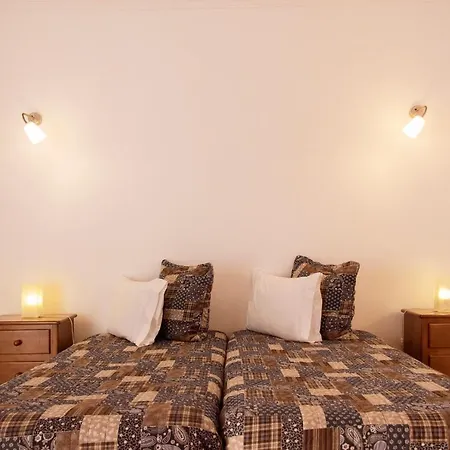 Casa Viana - 4*