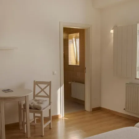 Casa Viana - Gasthuis 2*