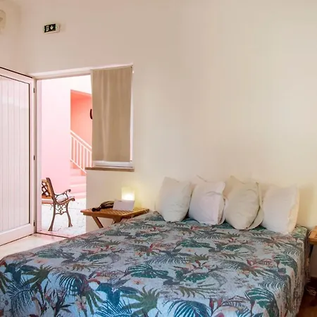 卡萨维亚纳 - 宾馆 4* 卡巴纳斯·德·塔维拉